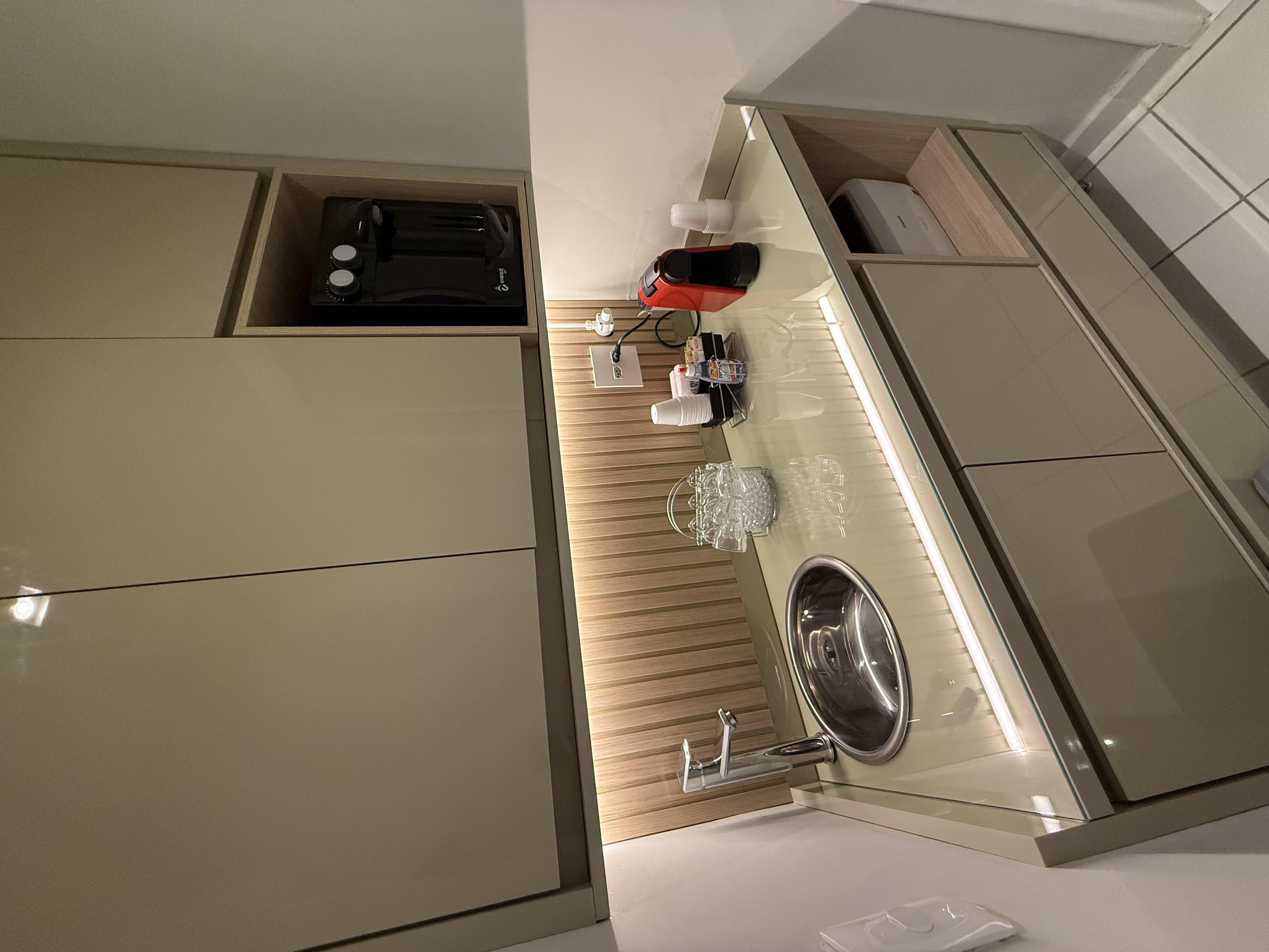 Sala de espera da Smart Rooms no 15º andar