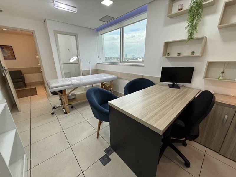 Salas com Maca da Smart Rooms Coworking, com ambiente moderno e completo, localizado em Ribeirão Preto e Franca.